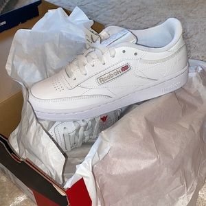 BRAND NWT Women’s Club C Reebok Sneakers